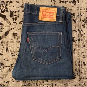 508 Levi’s 30x30 medium washed jeans
